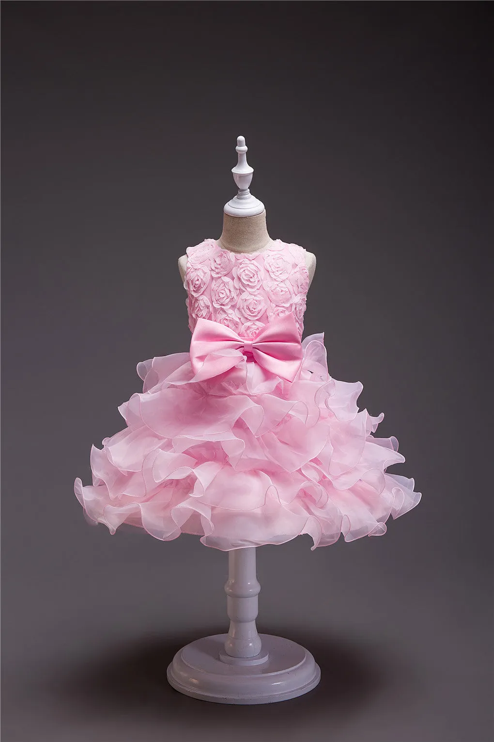 Best Seller in HOT and NEW Children's Dress Dress Flower Girl Net Yarn Cake Skirt Girl Princess Dress Girl's One Year Old Celebration Dress