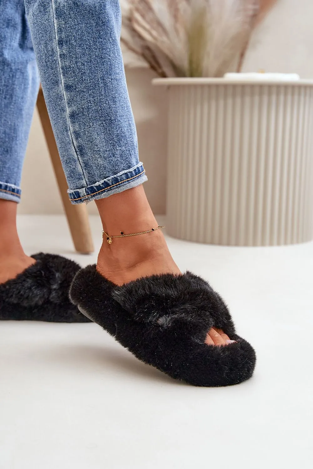 TEEK - Fluffed Up Crossed Comfort Slippers