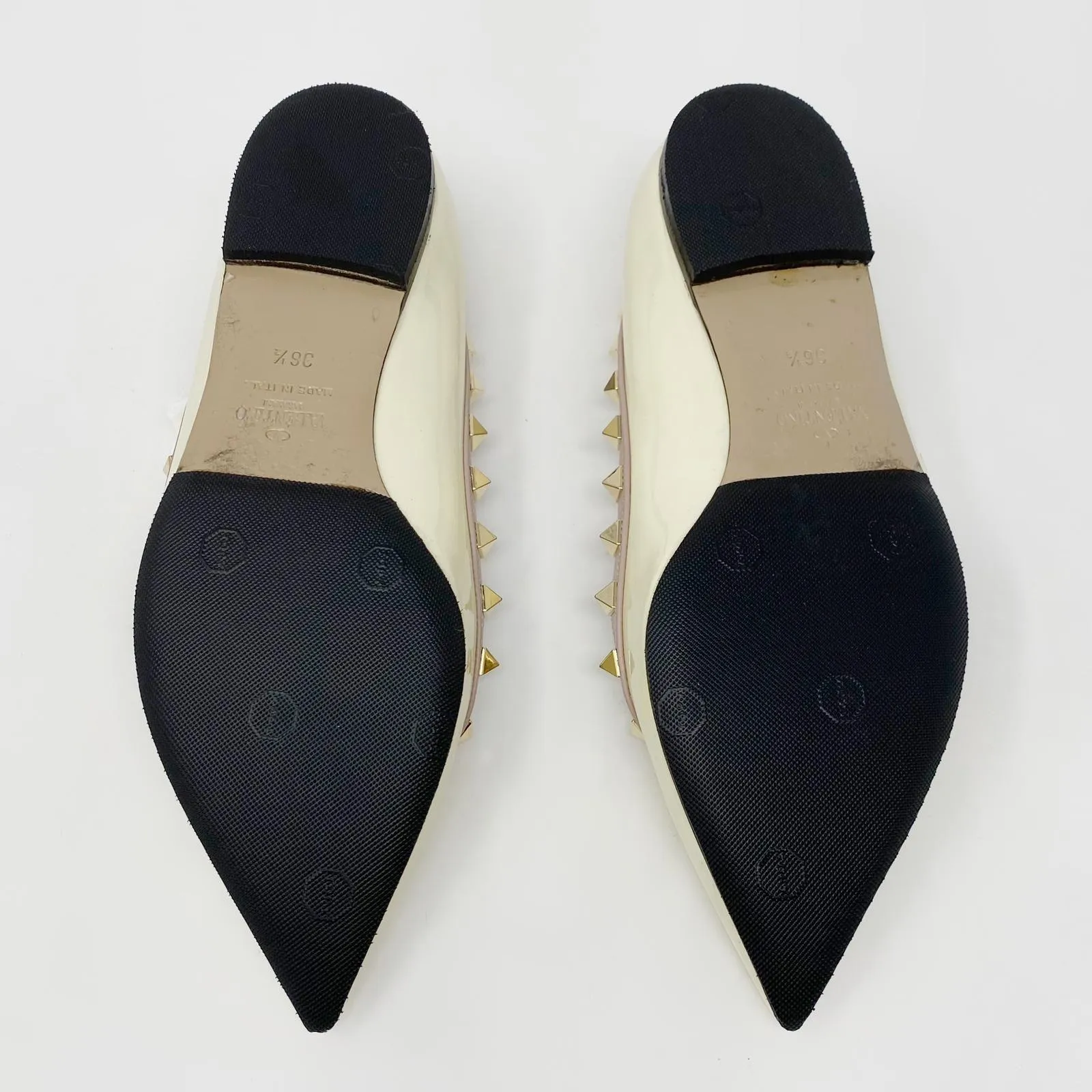 Valentino Ivory Patent Rockstud Flats 36.5